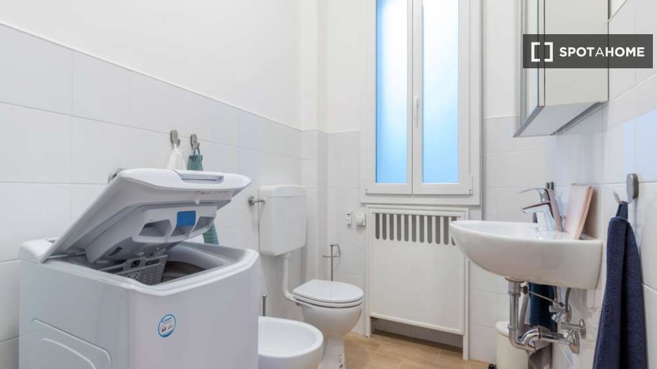 Immagine 14 di Camera condivisa in affitto  in Via Cesare Boldrini a Bologna