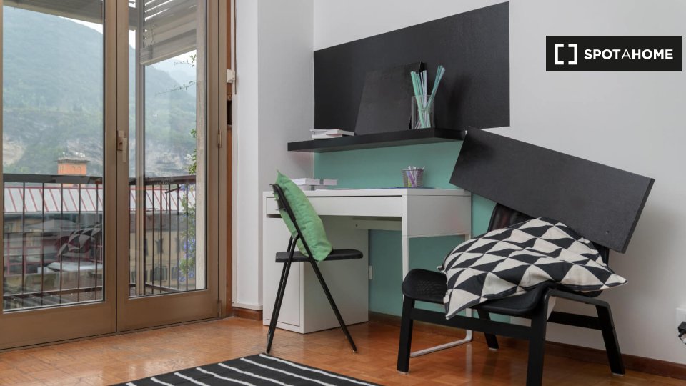 Immagine 18 di Camera condivisa in affitto  in Via Antonio Rosmini a Trento