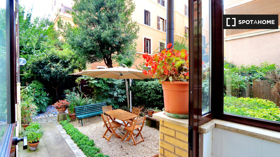 Immagine 1 di Appartamento in affitto  in Circonvallazione Clodia a Roma