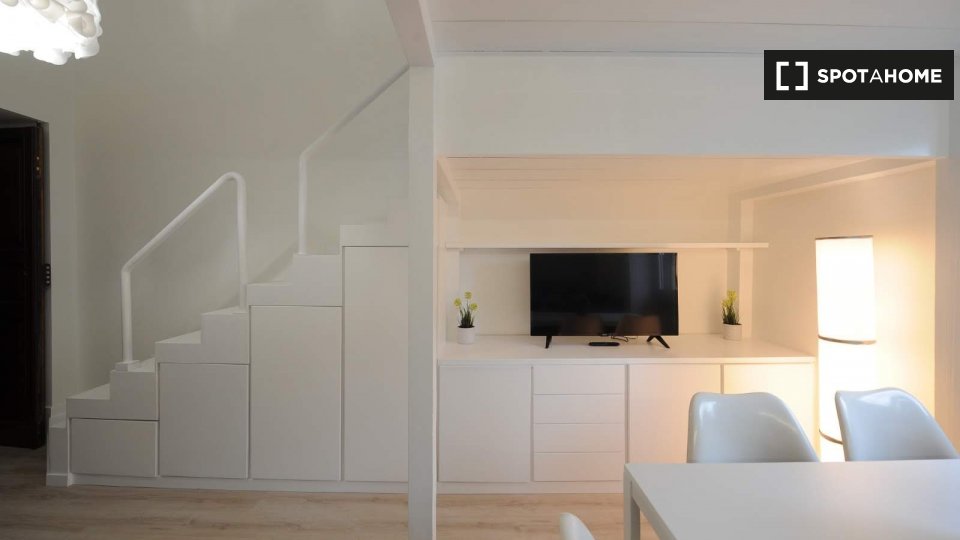 Immagine 3 di Ufficio in affitto  in Viale Certosa, 20151 Milano MI, Italy a Milano