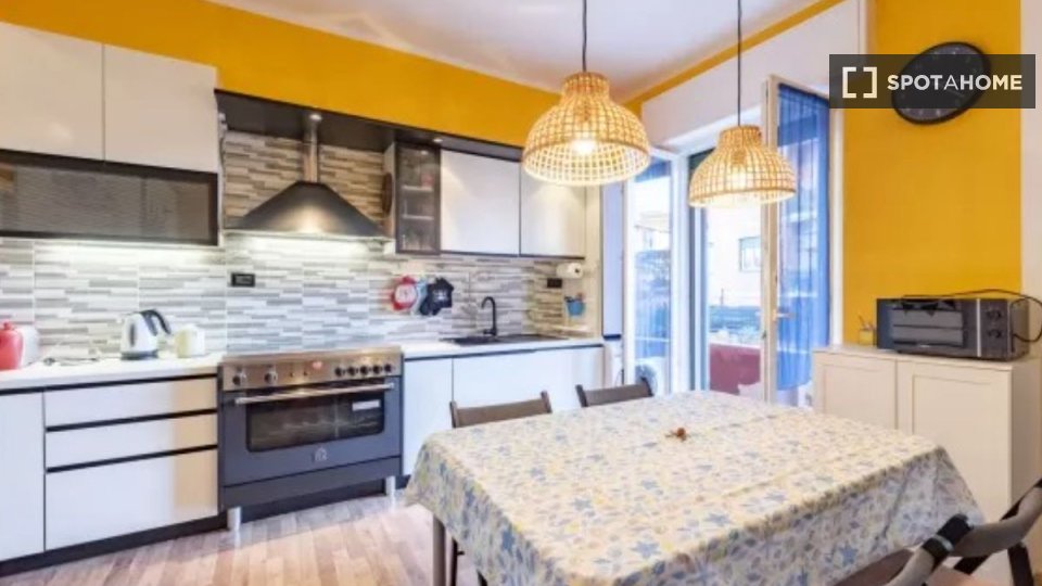 Immagine 7 di Appartamento in affitto  in Via Asolo a Genova