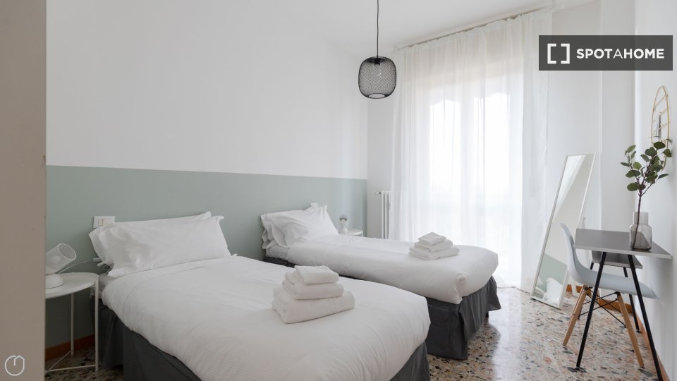 Immagine 10 di Appartamento in affitto  in Via Quarnaro a Monza