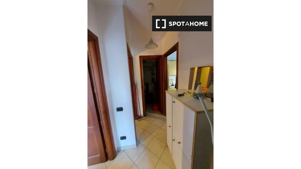 Immagine 9 di Appartamento in affitto  in Via delle Lobelie a Roma