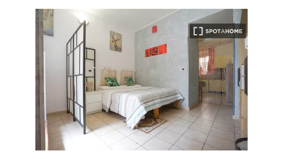 Immagine 3 di Ufficio in affitto  in Via Voghera a Roma