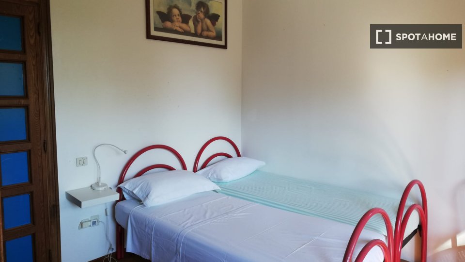 Immagine 7 di Camera condivisa in affitto  in Via del Beato Egidio a Perugia