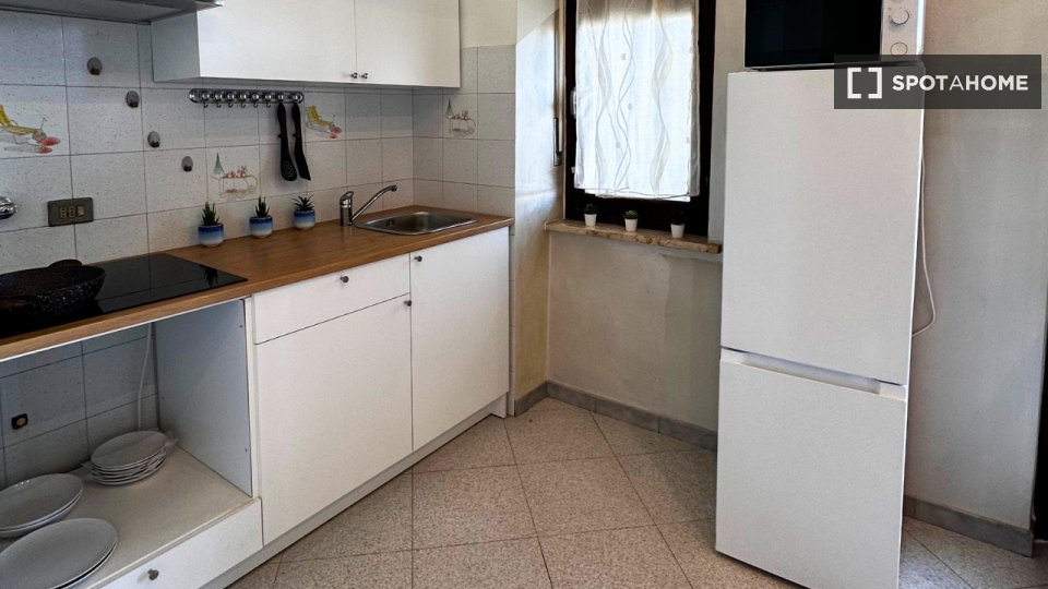 Immagine 10 di Camera condivisa in affitto  in C.so Giulio Cesare a Torino