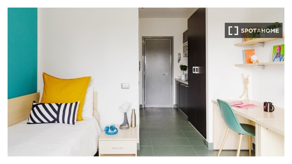 Immagine 1 di Ufficio in affitto  in Via di Passolombardo a Roma