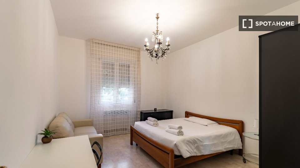 Immagine 17 di Appartamento in affitto  in Via della Barca a Bologna