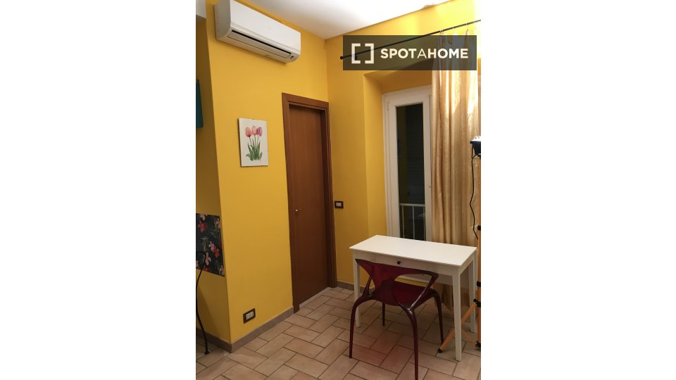 Immagine 6 di Ufficio in affitto  in Piazzale del Verano a Roma