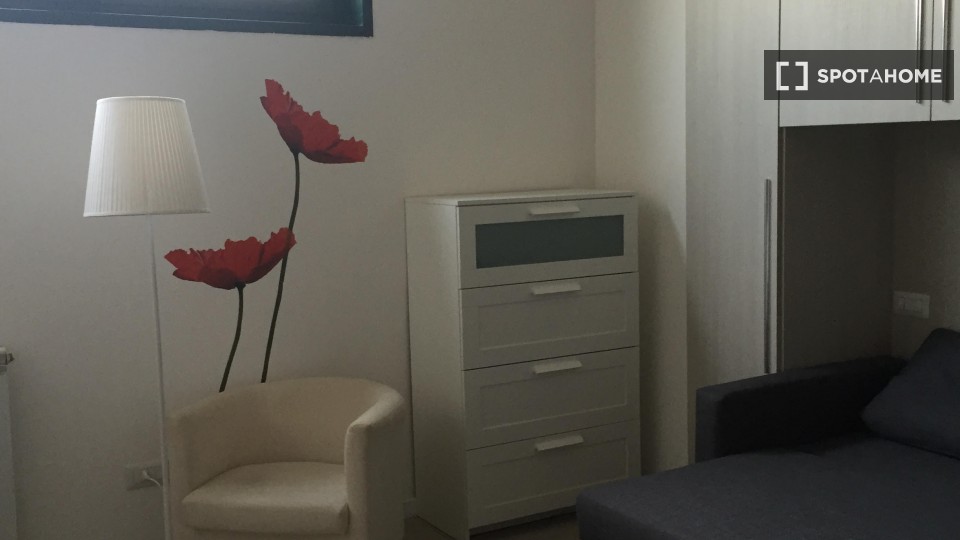 Immagine 4 di Ufficio in affitto  in Via Privata Carlo Montanari a Milano