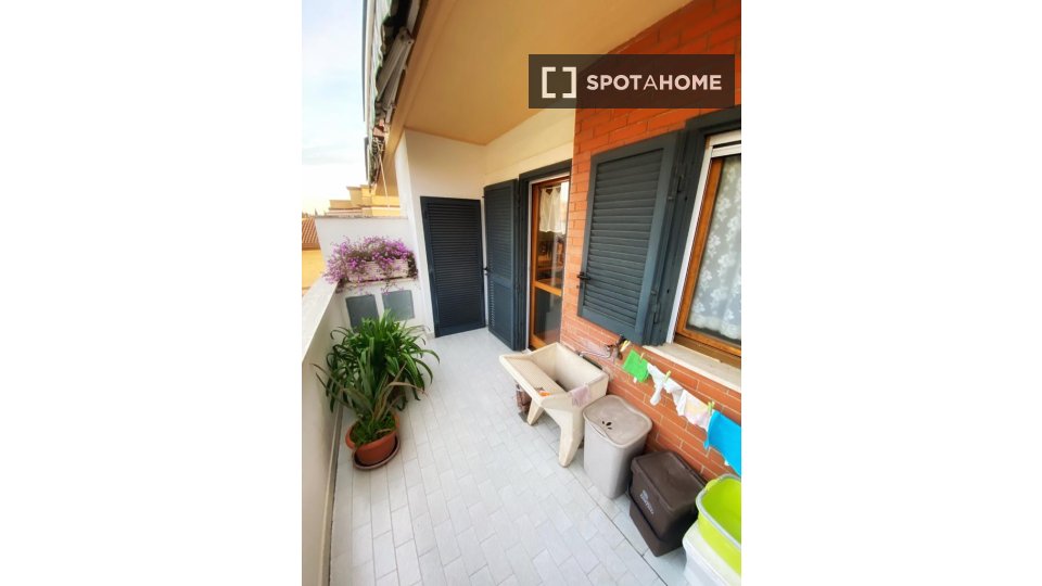 Immagine 4 di Appartamento in affitto  in Via dei Polenta a Roma