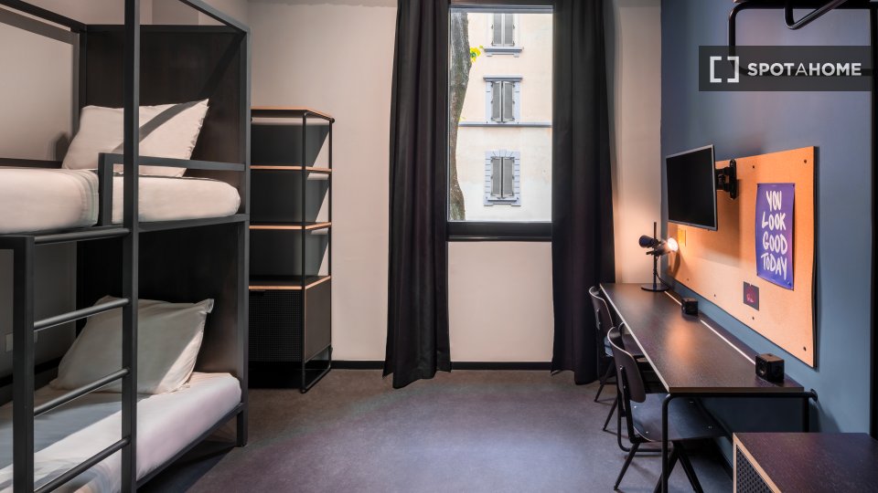 Immagine 4 di Camera condivisa in affitto  in Via Aristotile Fioravanti a Bologna