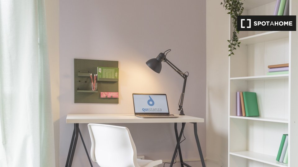 Immagine 8 di Camera condivisa in affitto  in Lungo Dora Napoli a Torino