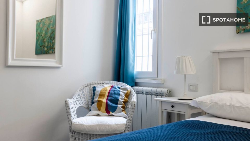 Immagine 17 di Appartamento in affitto  in Via Merulana a Roma