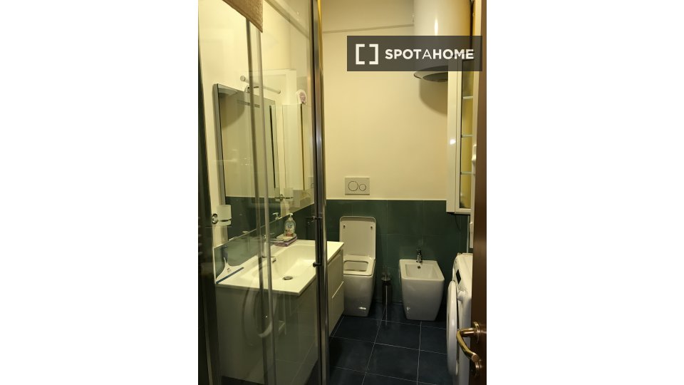 Immagine 2 di Ufficio in affitto  in Piazzale del Verano a Roma