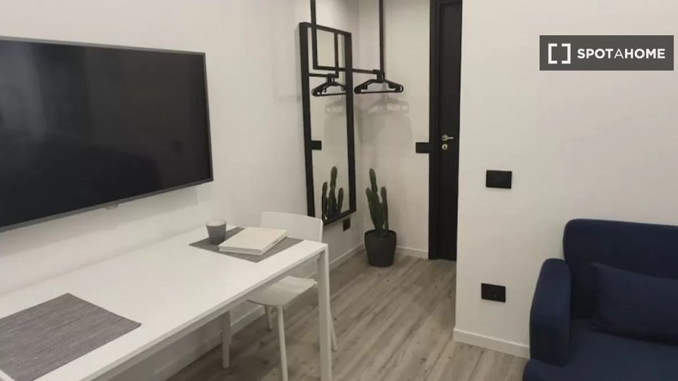 Immagine 18 di Appartamento in affitto  in Via Andrea Doria a Genova