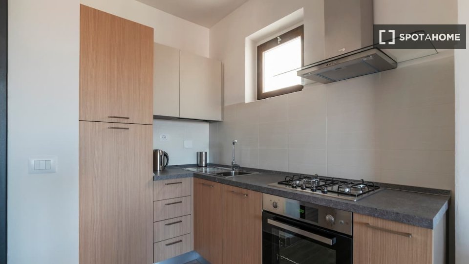 Immagine 2 di Appartamento in affitto  in Via Luigi de Marchi a Roma