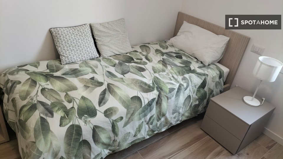 Immagine 5 di Camera condivisa in affitto  in Via Domenico Turazza a Padova