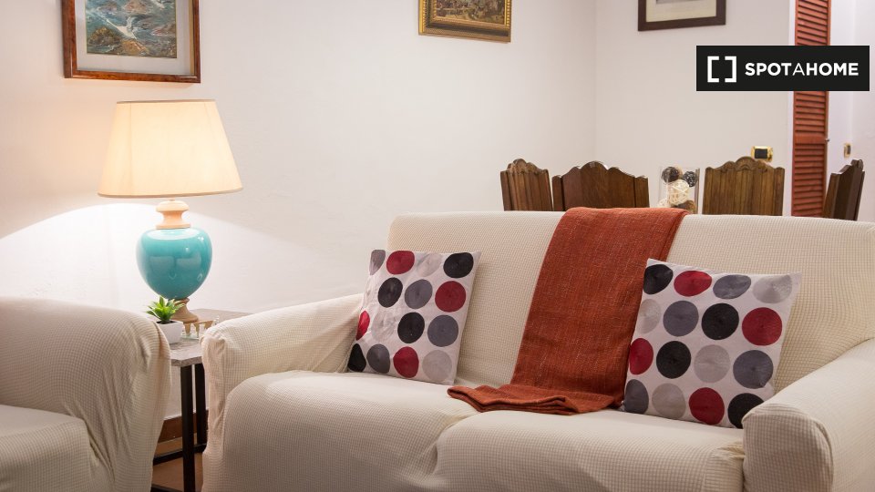 Immagine 5 di Appartamento in affitto  in Via dei Panieri a Roma