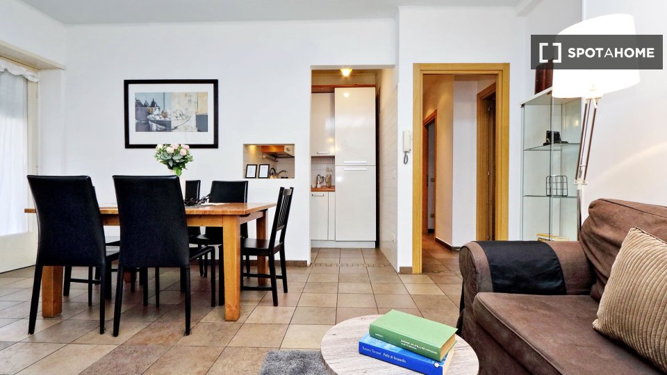 Immagine 5 di Appartamento in affitto  in Via Giorgio Scalia a Roma