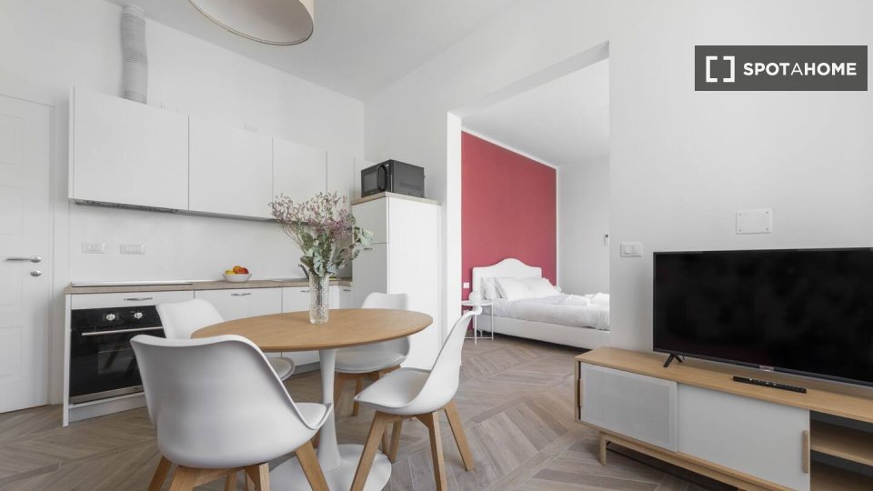 Immagine 12 di Appartamento in affitto  in Via Giuseppe Massarenti a Bologna