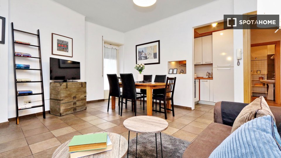 Immagine 2 di Appartamento in affitto  in Via Giorgio Scalia a Roma