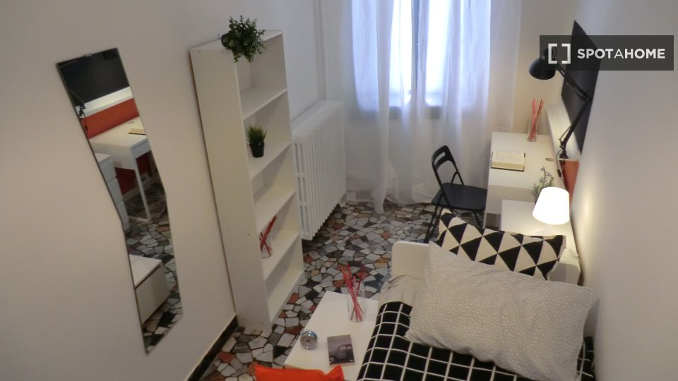 Immagine 13 di Camera condivisa in affitto  in Galleria Santa Lucia a Padova