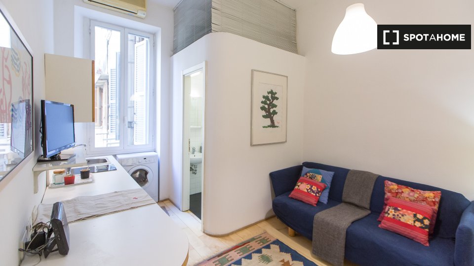 Immagine 5 di Appartamento in affitto  in Via Pompeo Magno a Roma