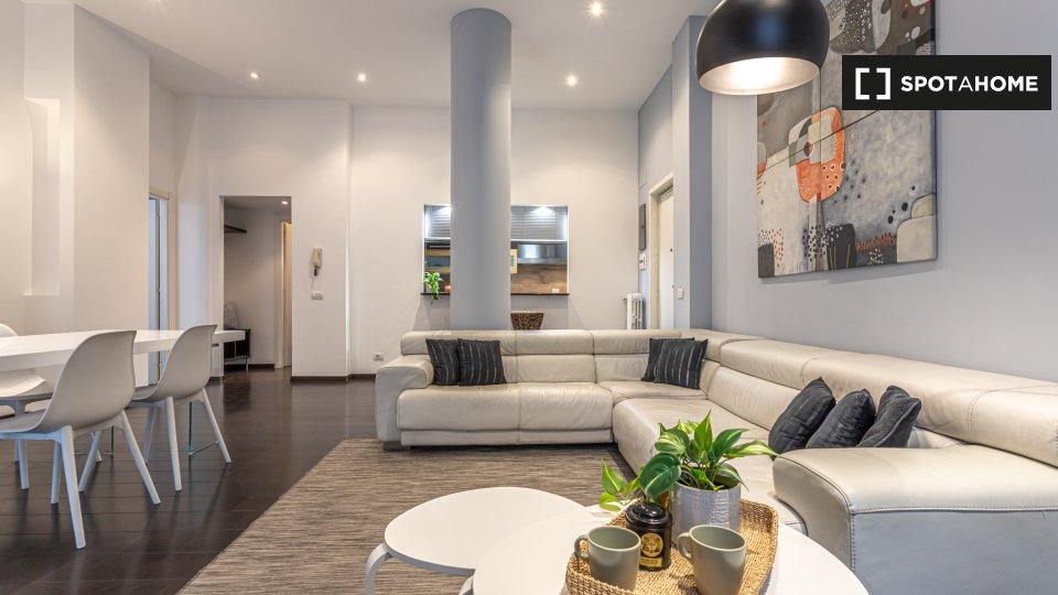 Immagine 4 di Appartamento in affitto  in Via Archimede a Roma