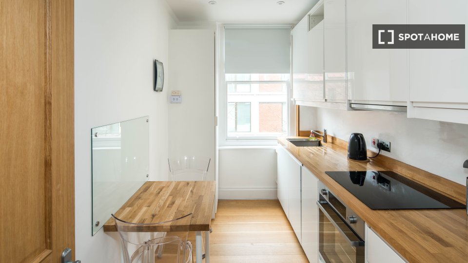 Immagine 10 di Appartamento in affitto  in Greycoat St a 