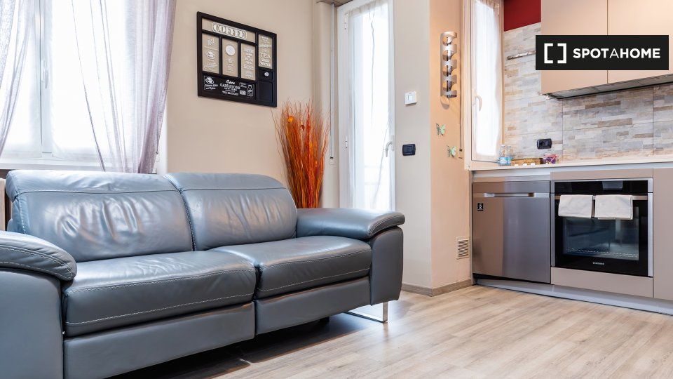 Immagine 13 di Appartamento in affitto  in Viale Zara a Milano