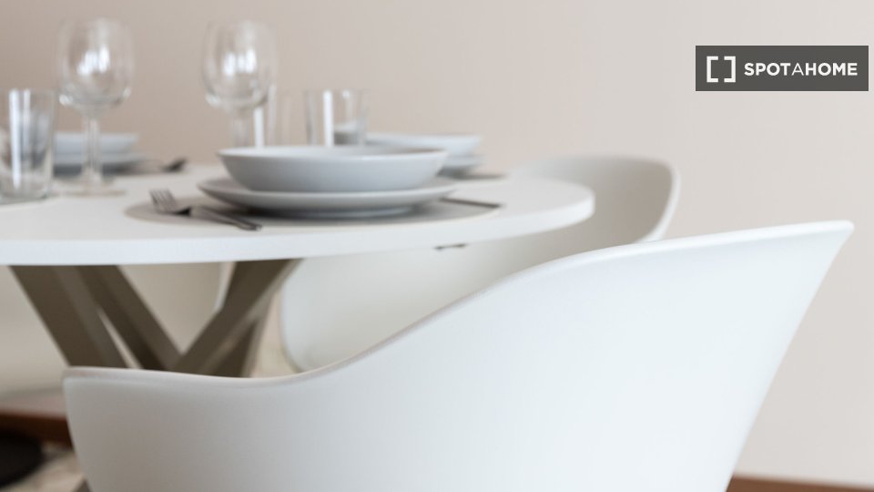 Immagine 14 di Appartamento in affitto  in Viale Campania a Milano