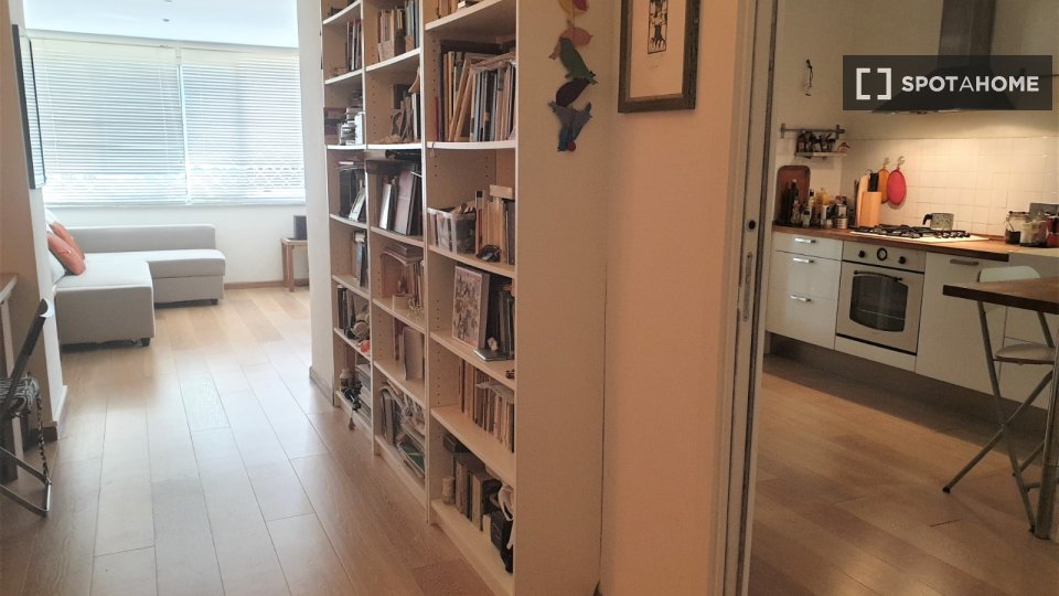 Immagine 6 di Appartamento in affitto  in Via Antonio Cerasi a Roma