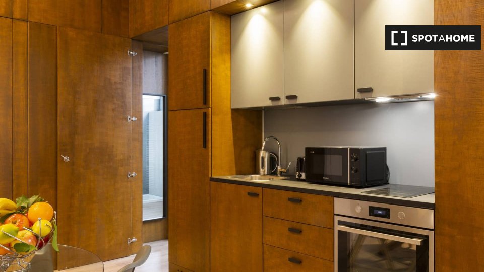 Immagine 9 di Ufficio in affitto  in Via Fatebenesorelle a Milano