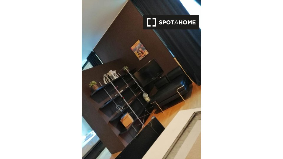 Immagine 2 di Ufficio in affitto  in Via Nizza a Torino