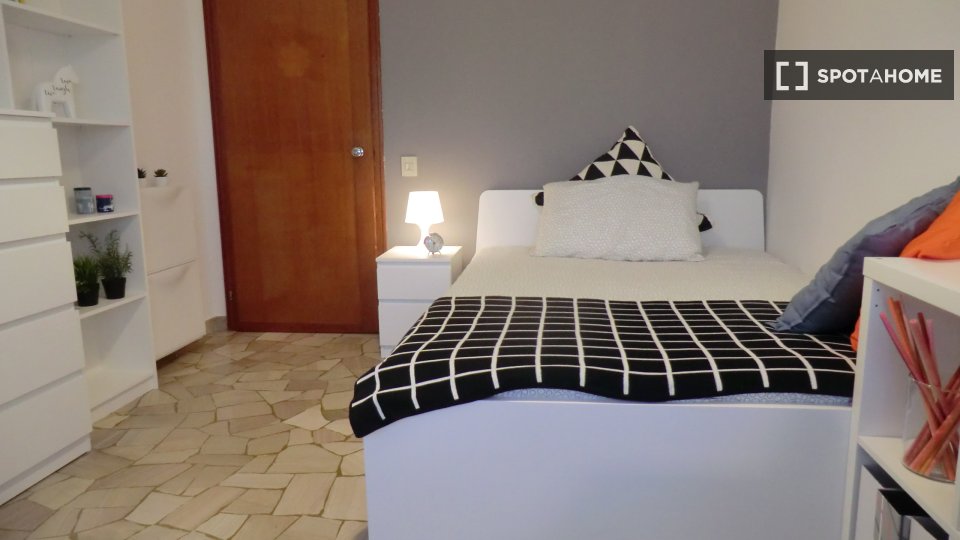 Immagine 5 di Camera condivisa in affitto  in via Vecchia a Padova