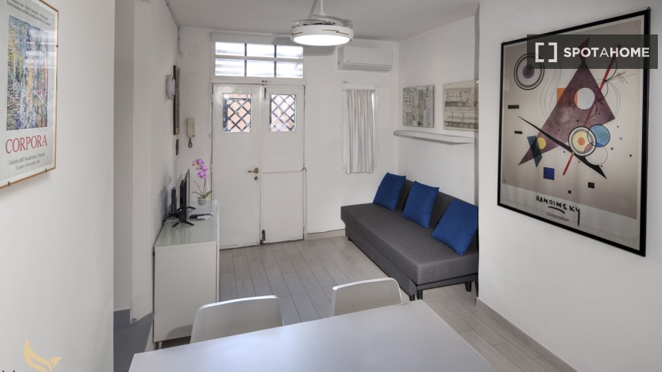 Immagine 9 di Ufficio in affitto  in Via Torquato Taramelli a Roma