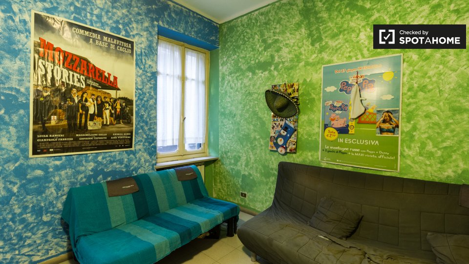 Immagine 4 di Camera condivisa in affitto  in Via Rossana a Torino