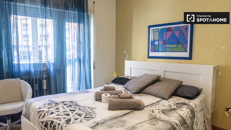 Immagine 1 di Camera condivisa in affitto  in Via Tigrè a Roma