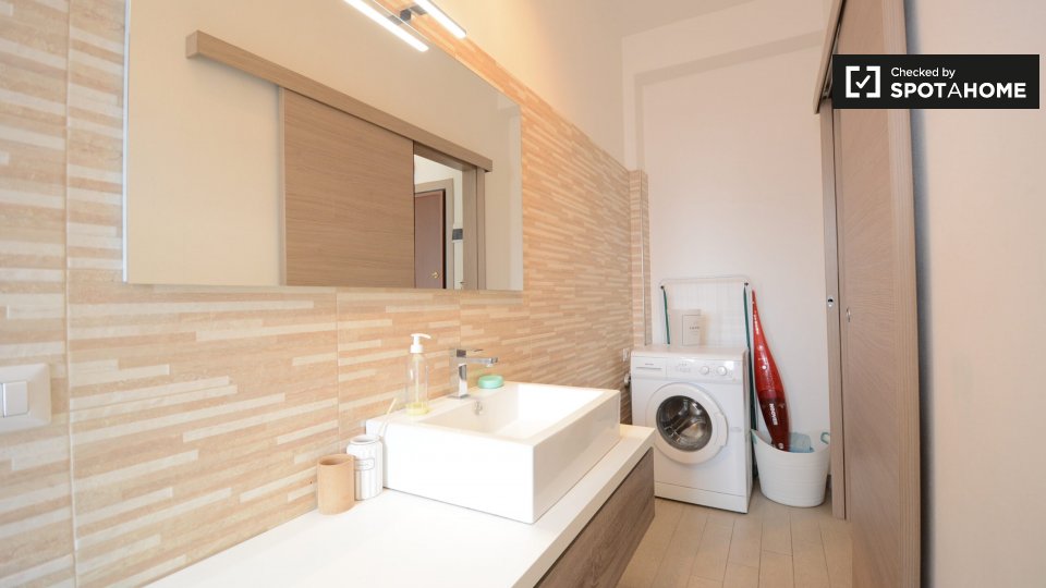 Immagine 11 di Ufficio in affitto  in via giovanni pastorelli a Milano