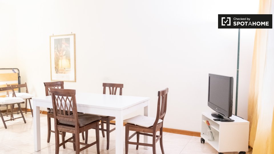 Immagine 3 di Appartamento in affitto  in Piazzale dei Partigiani a Roma