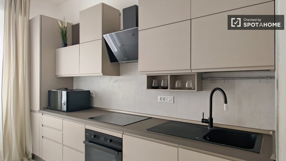 Immagine 9 di Camera condivisa in affitto  in Via Marco Ulpio Traiano a Milano