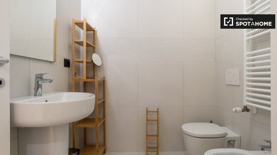 Immagine 14 di Appartamento in affitto  in Via Luigi Mercantini a Milano