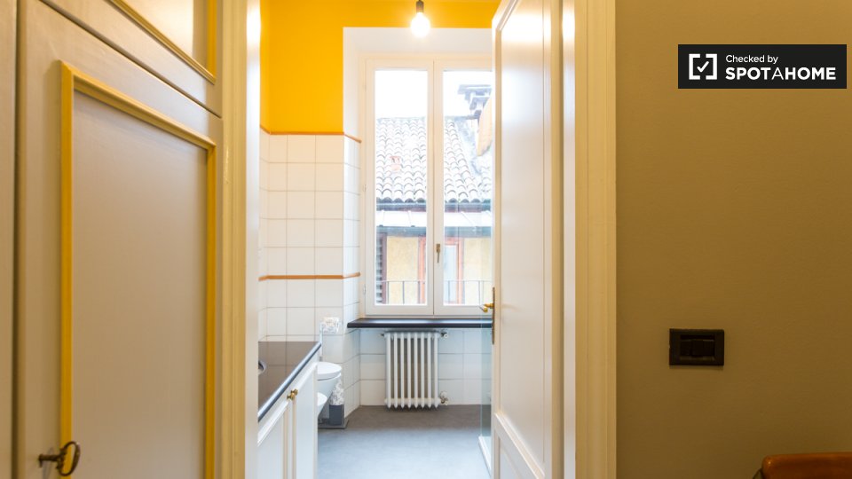 Immagine 16 di Appartamento in affitto  in Via Terraggio a Milano