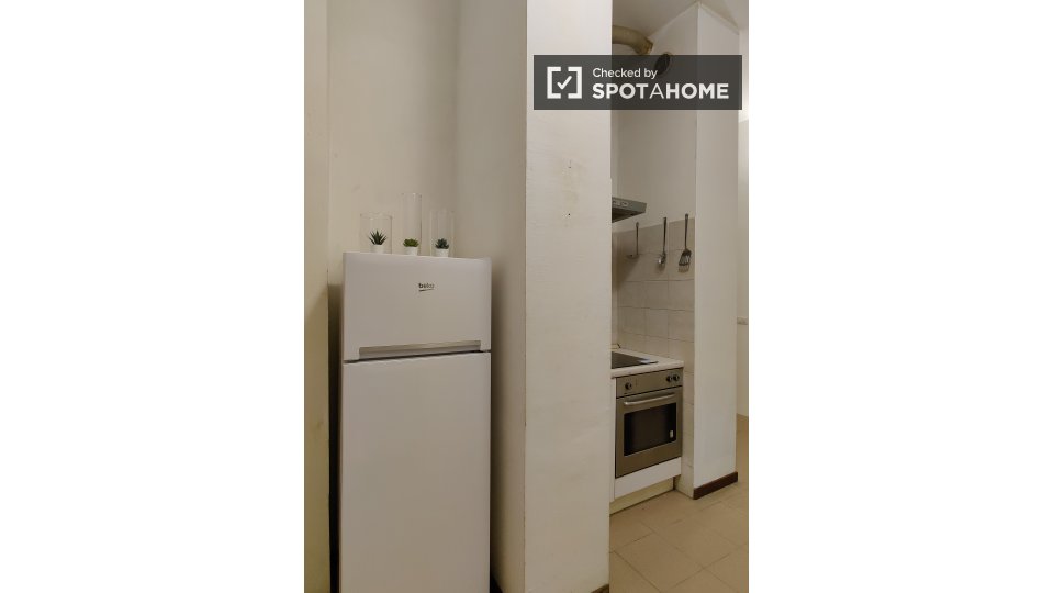 Immagine 8 di Camera condivisa in affitto  in Via Anton Giulio Barrili a Milano