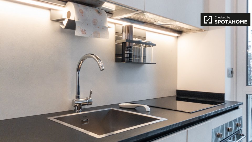 Immagine 18 di Appartamento in affitto  in Piazzale Biancamano a Milano