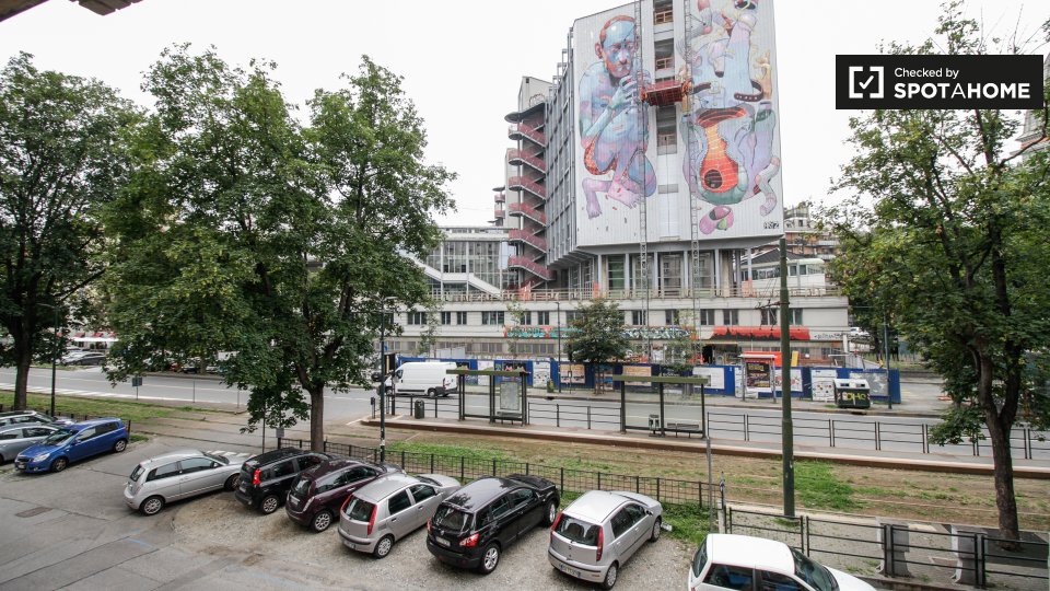 Immagine 16 di Camera condivisa in affitto  in Corso S. Maurizio a Torino