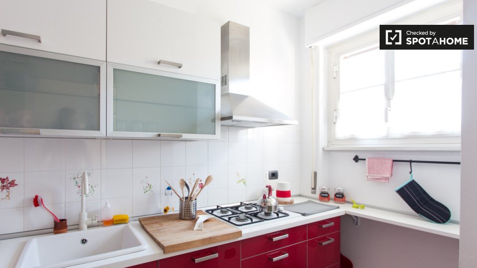 Immagine 10 di Appartamento in affitto  in Via Giovanni Pezzotti, 20141 Milano MI, Italy a Milano