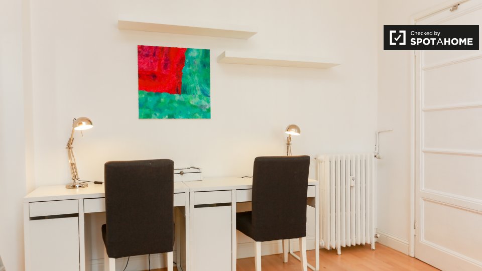 Immagine 13 di Ufficio in affitto  in Via Nicostrato Castellini, 20158 Milano MI, Italy a Milano