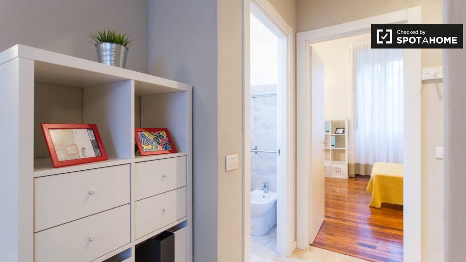 Immagine 11 di Appartamento in affitto  in Viale Bligny a Milano